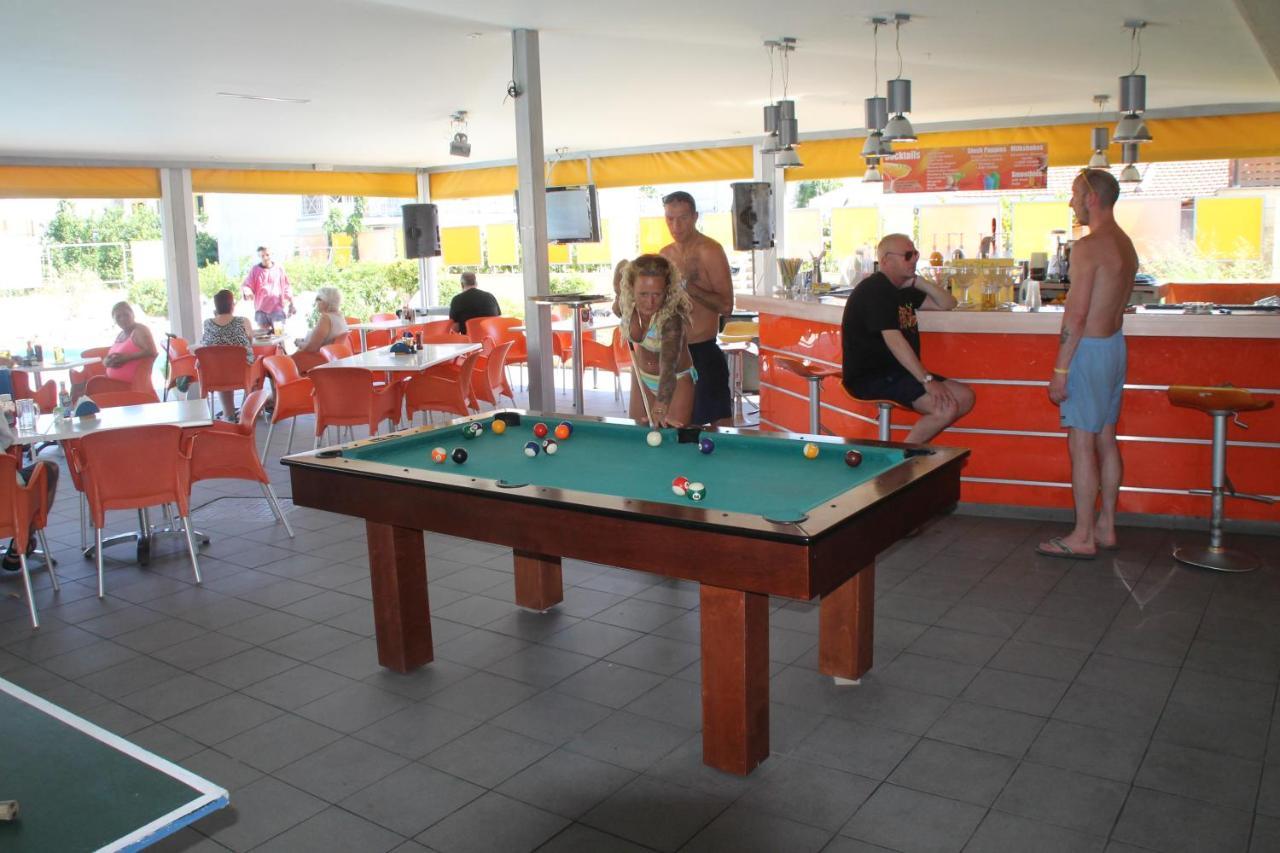 Kavos Central 外观 照片